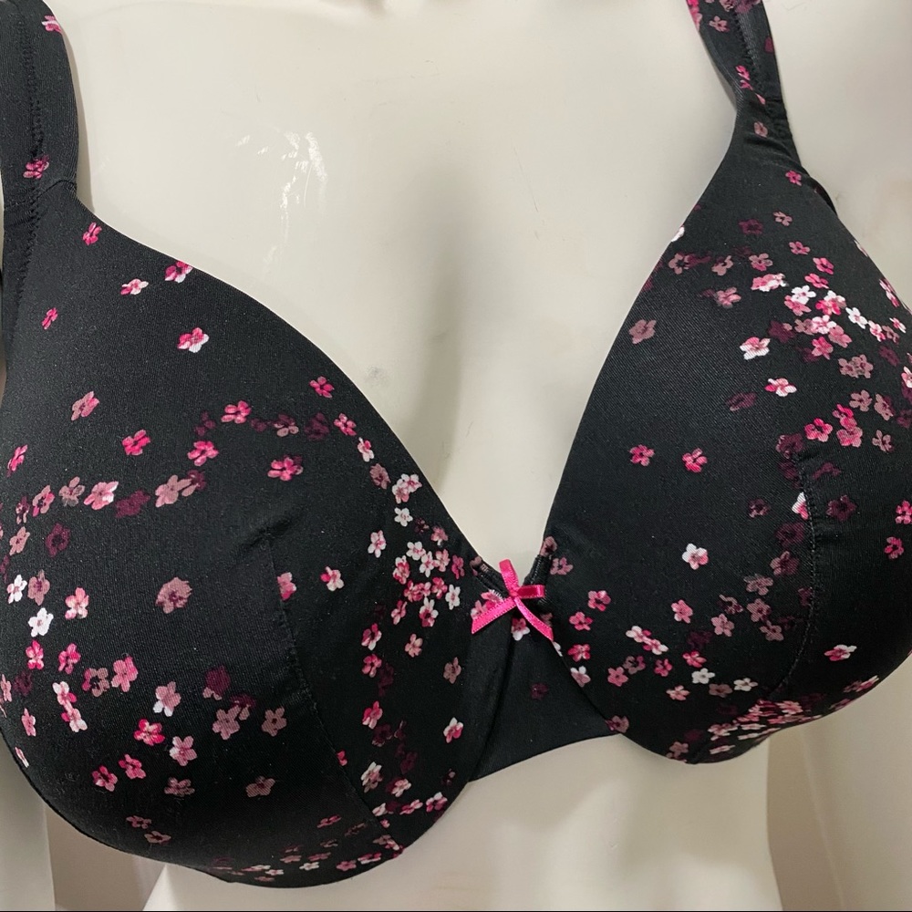 42DD CACIQUE Bra from Lane Bryant, Black with pink flowers